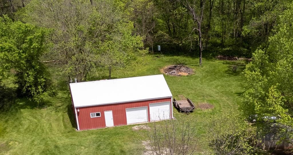 23041 Bedford Road — photo 33