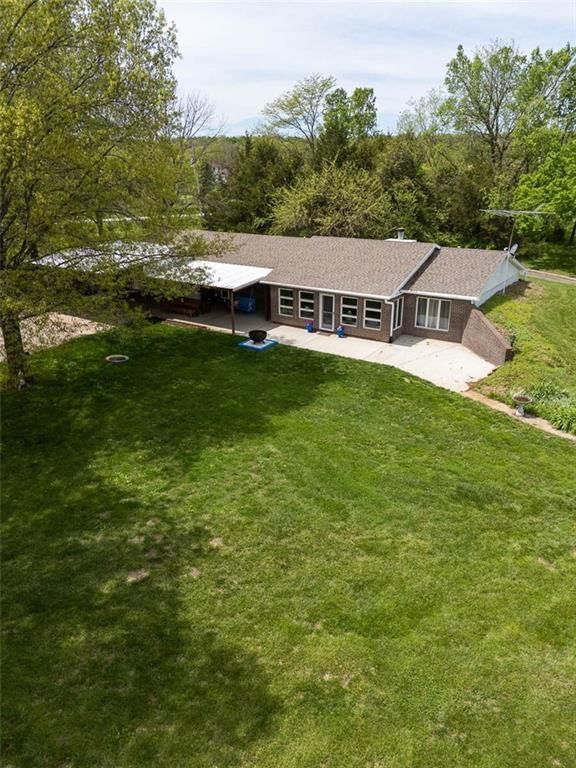 23041 Bedford Road — photo 37