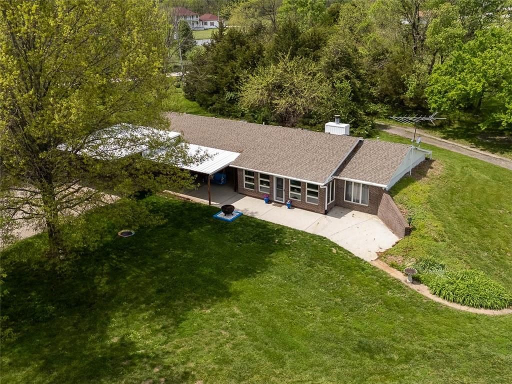 23041 Bedford Road — photo 38