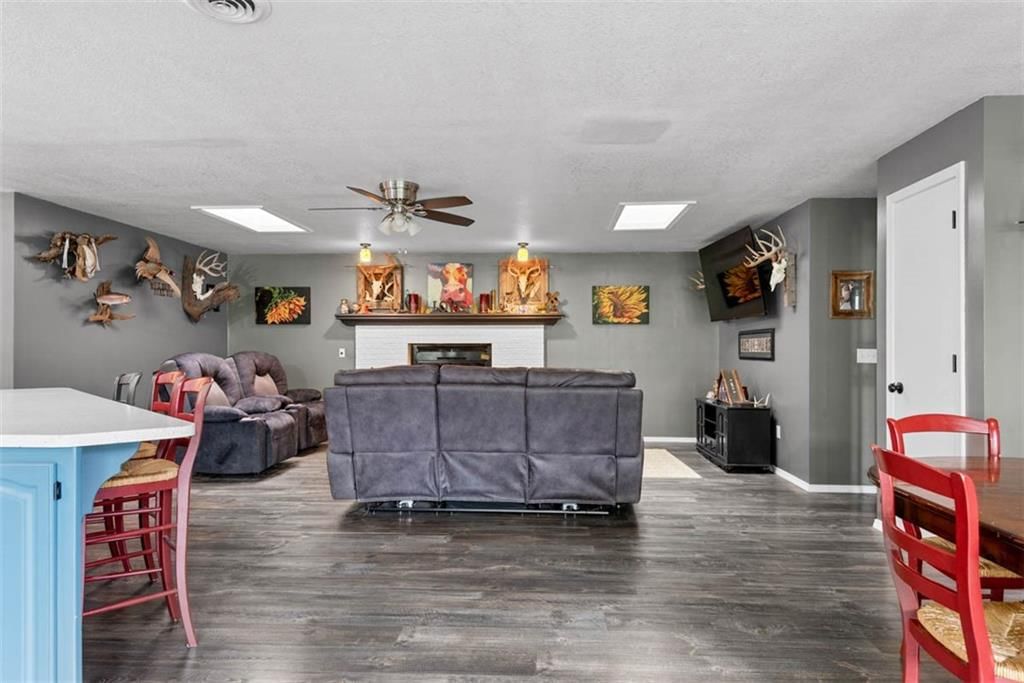 23041 Bedford Road — photo 7