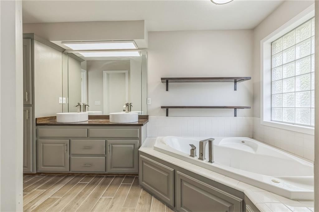 2102 SW Park Avenue — photo 14
