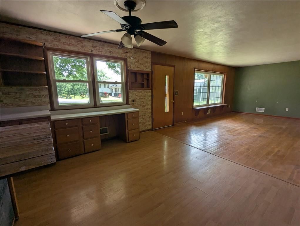 835 Illinois Street — photo 5