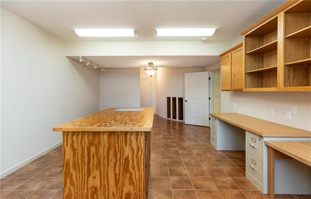 5836 Constance Street — photo 32