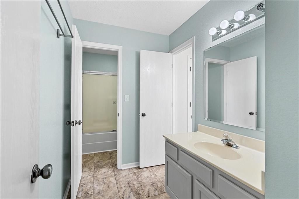 5626 NW Moonlight Meadow Court — photo 15