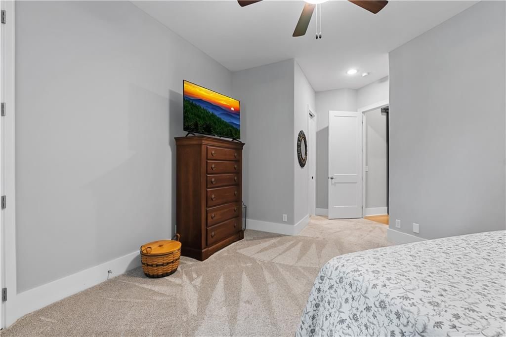 4915 NW Canyon Court — photo 54