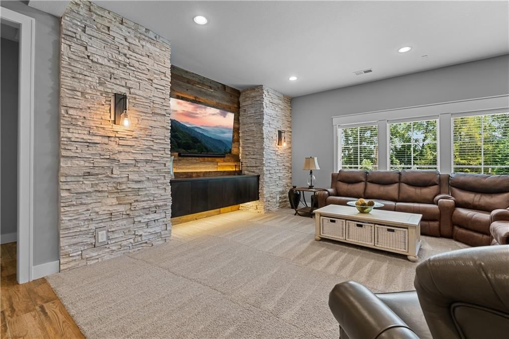 4915 NW Canyon Court — photo 59