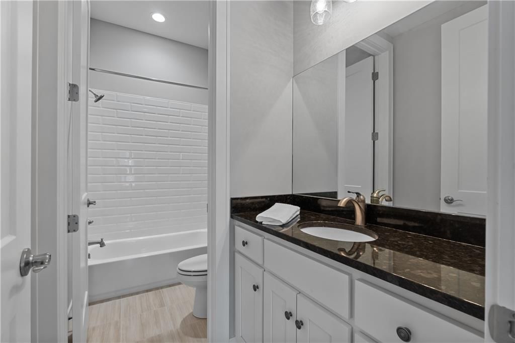 4915 NW Canyon Court — photo 68
