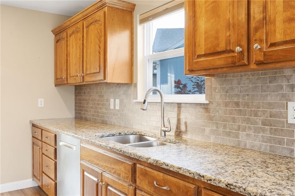 444 Redbud Court — photo 11