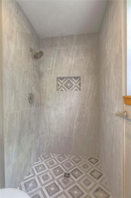 1733 NE Ridgeview Drive — photo 21