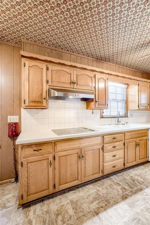 7424 Maywood Avenue — photo 10