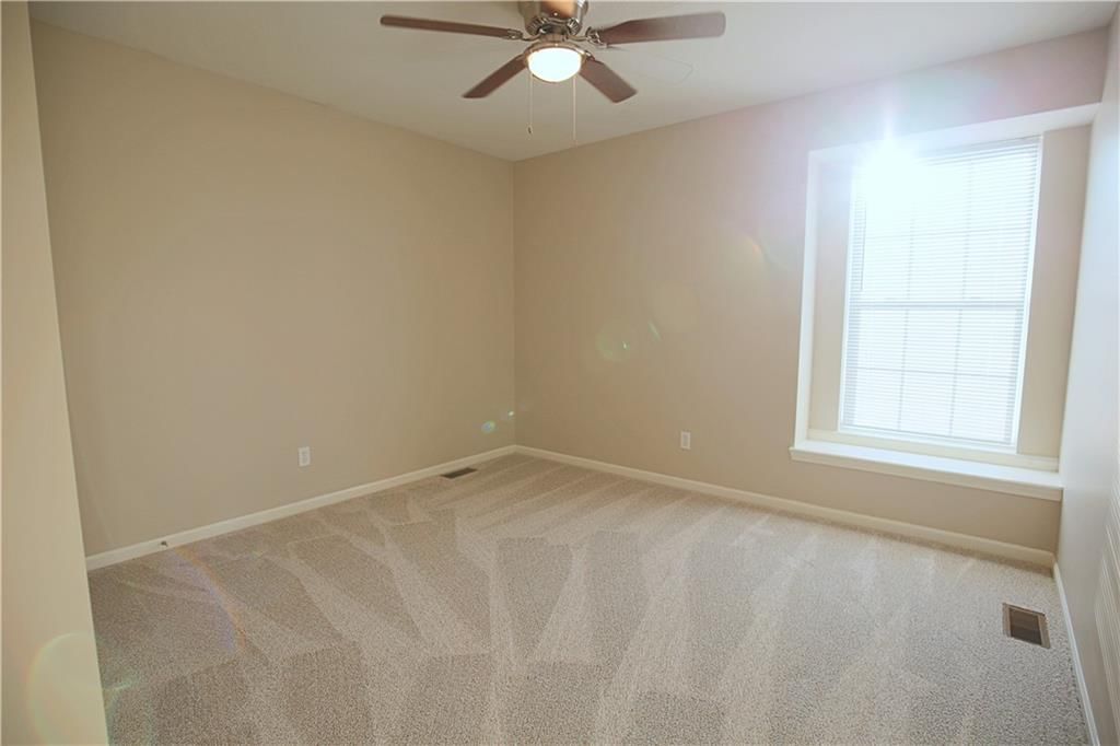 2116 Bradford Place — photo 51