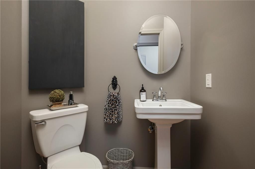 1401 Nottingham Drive — photo 11