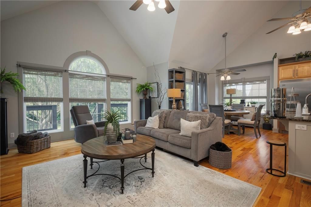 1401 Nottingham Drive — photo 13