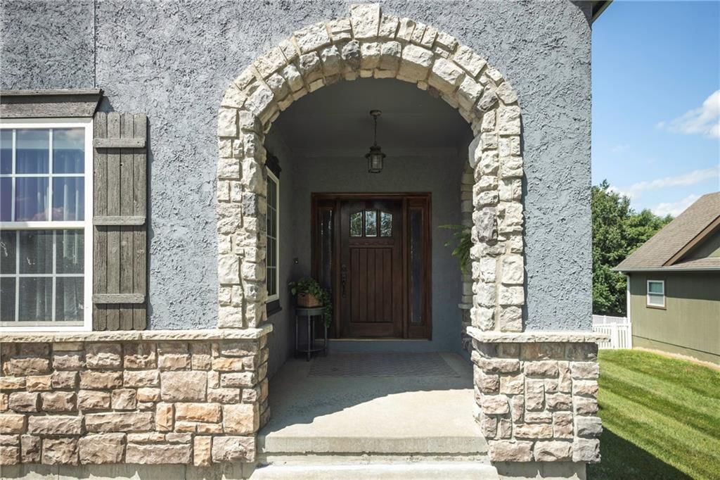 1401 Nottingham Drive — photo 5