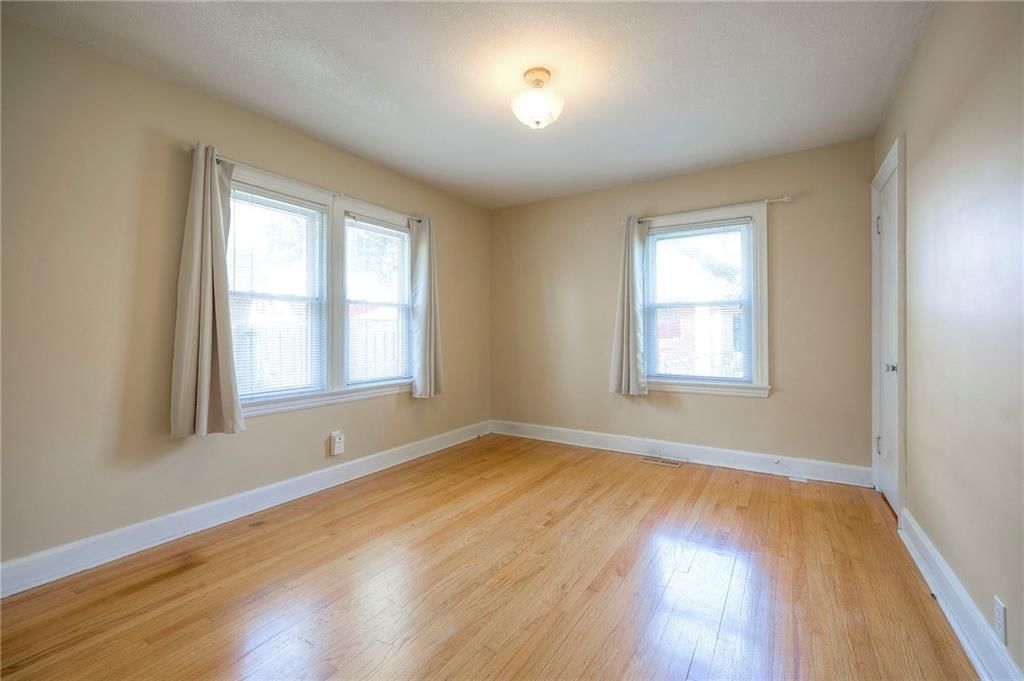6652 Locust Street — photo 15