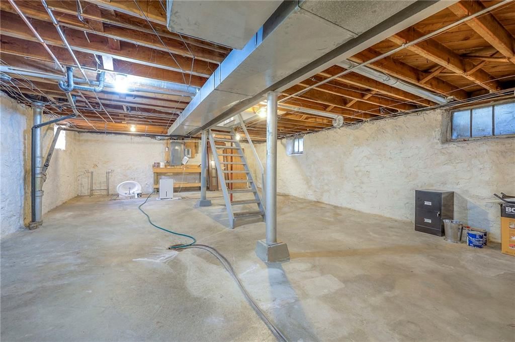 6652 Locust Street — photo 31
