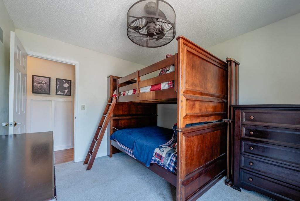 11025 N GRAND Avenue — photo 14