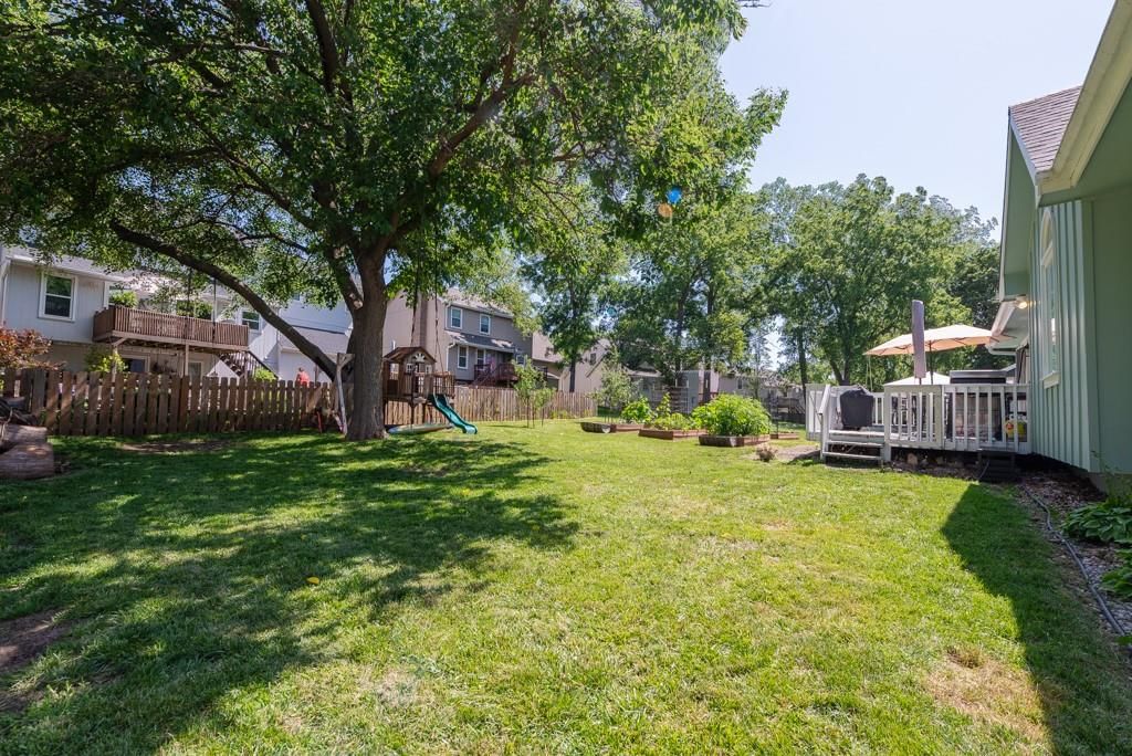 11025 N GRAND Avenue — photo 23