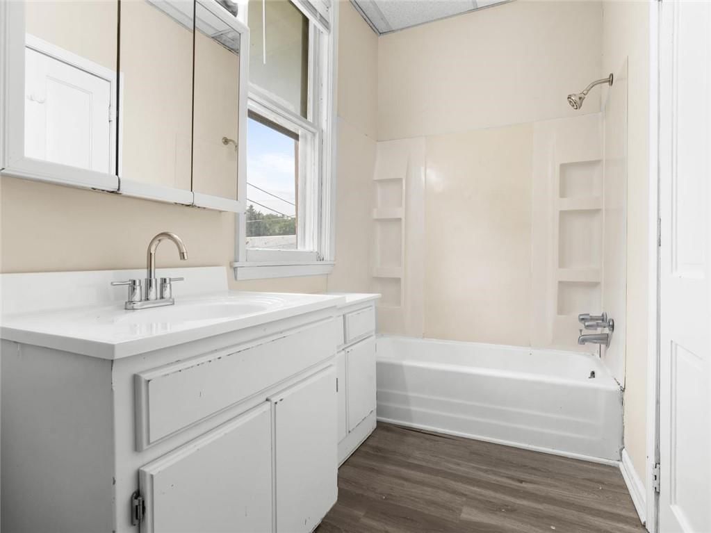 2703 Olive Street — photo 11