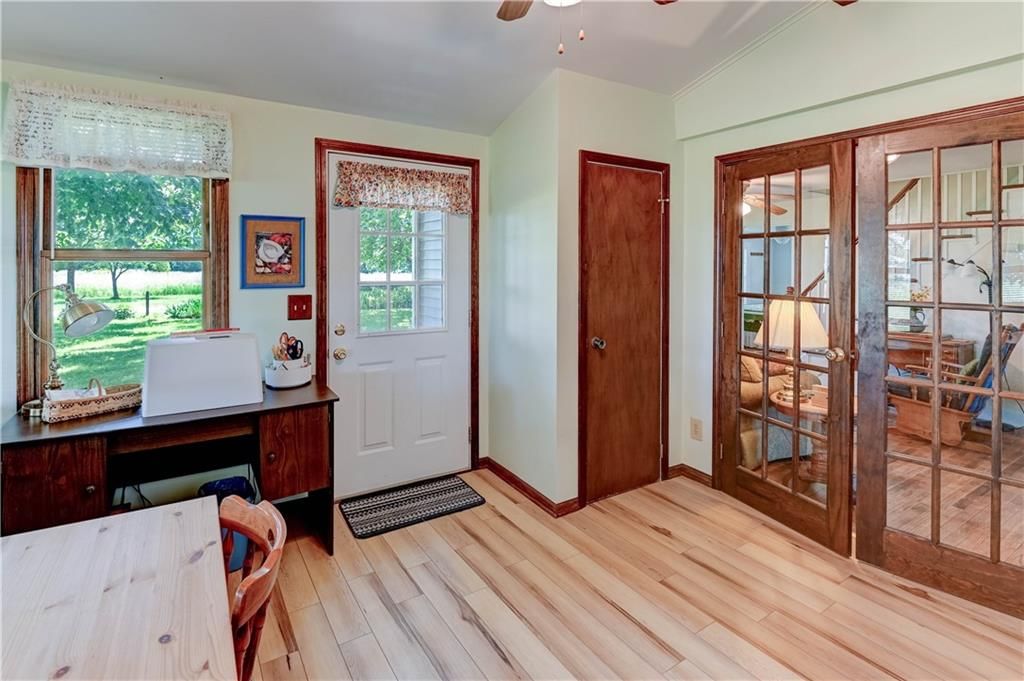 2062 NW Country Lane Road — photo 15