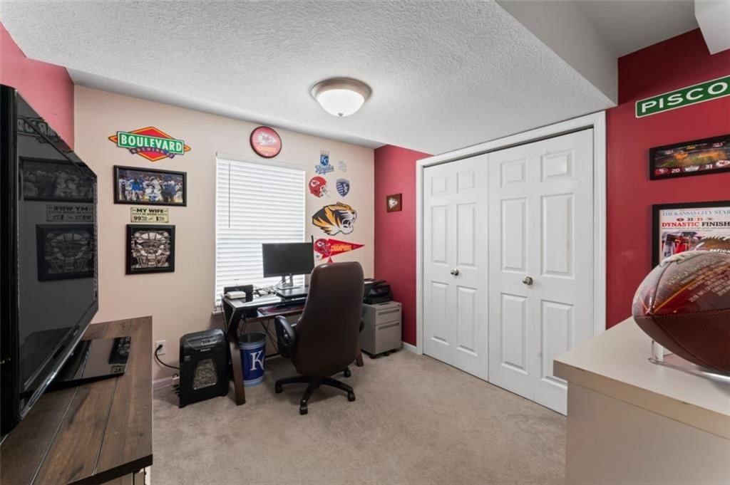 523 Hillbrook Drive — photo 33