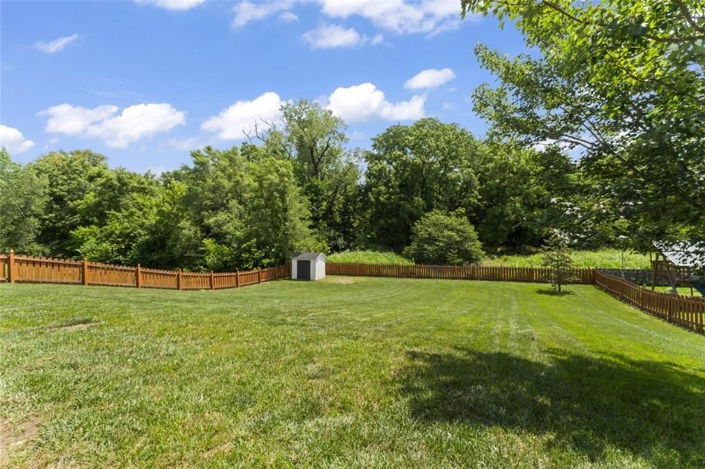 523 Hillbrook Drive — photo 47