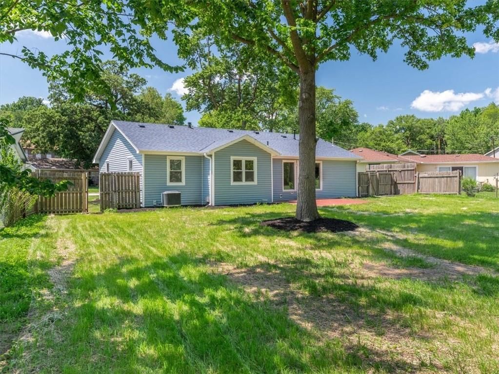1605 Brookside Street — photo 19