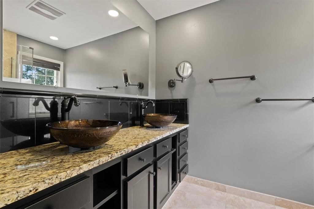 9005 W 106th Street — photo 20