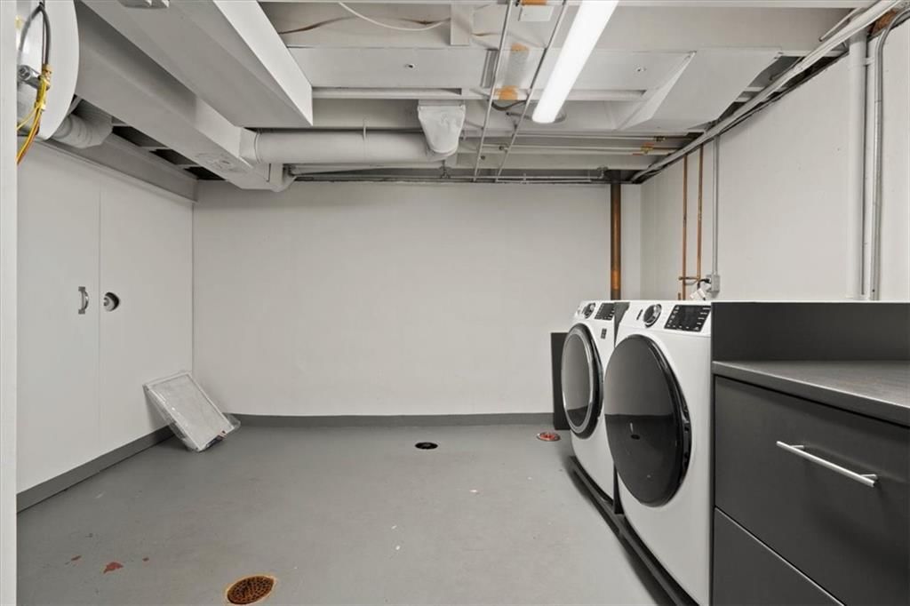 9005 W 106th Street — photo 30