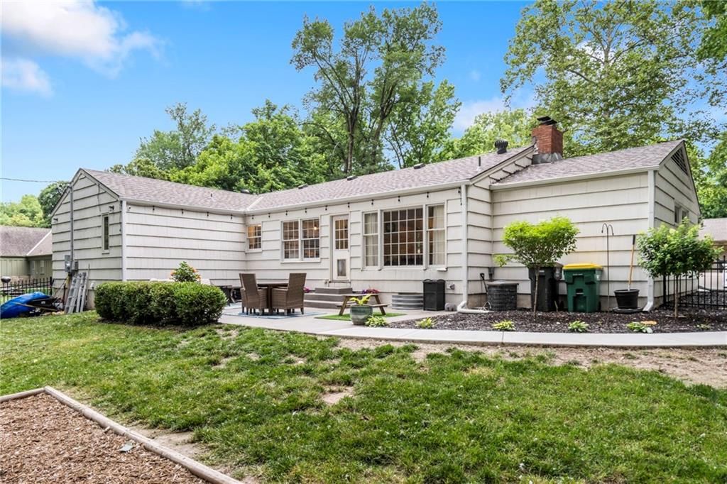 8315 Sagamore Road — photo 35
