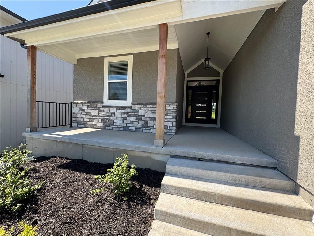 22415 87th Terrace — photo 3