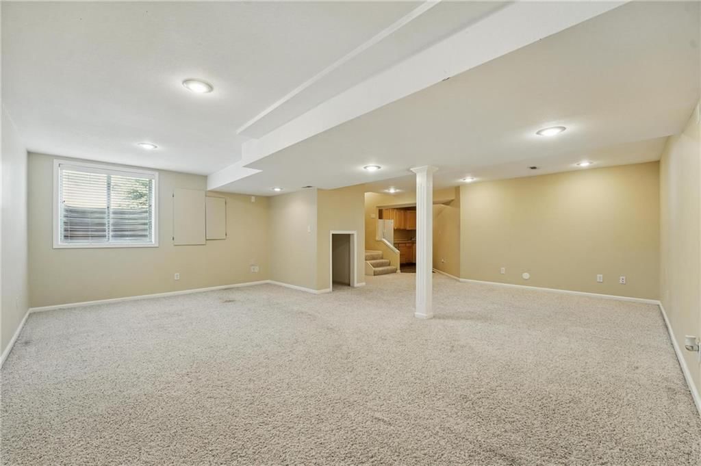 4904 W 162nd Street — photo 35