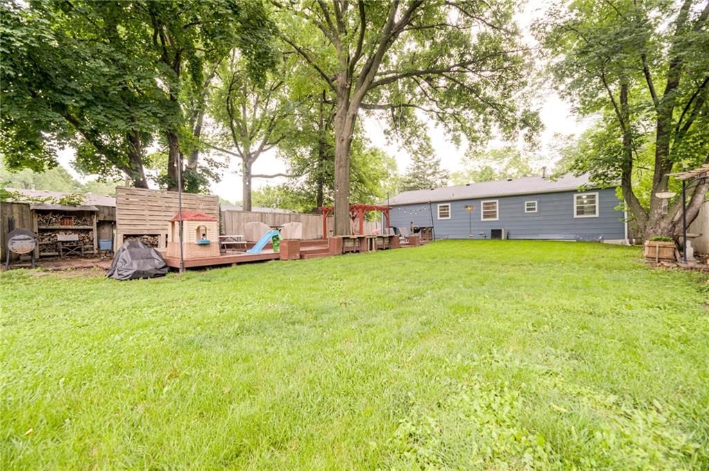 702 Green Street — photo 30