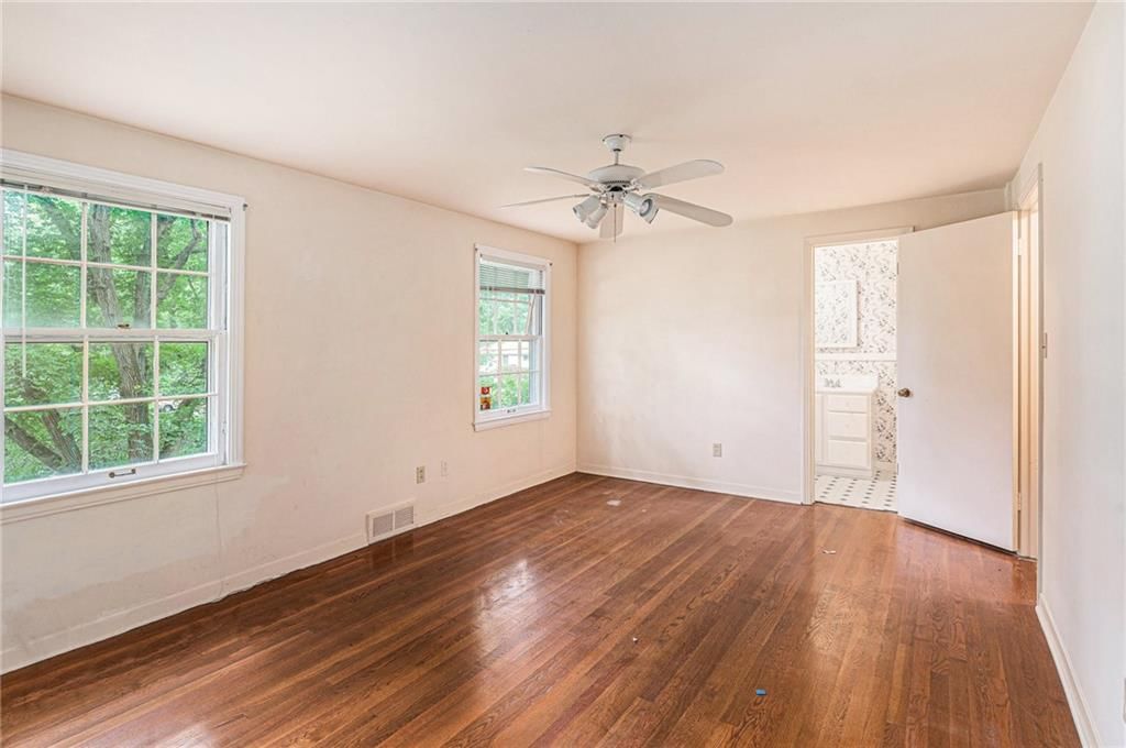 9824 Overbrook Road — photo 30