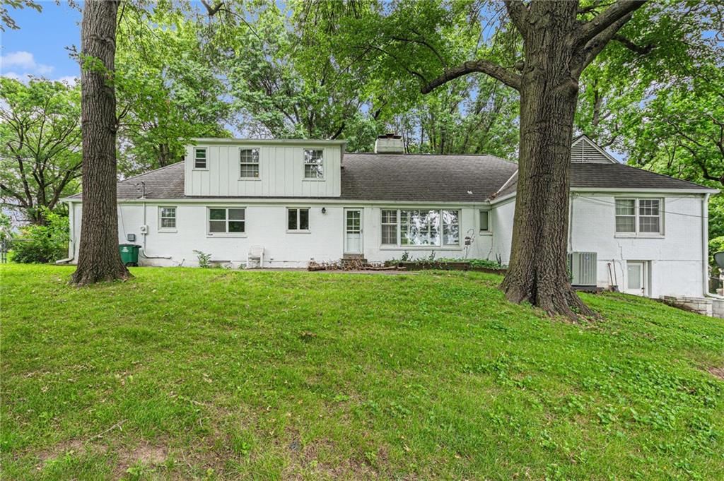 9824 Overbrook Road — photo 35