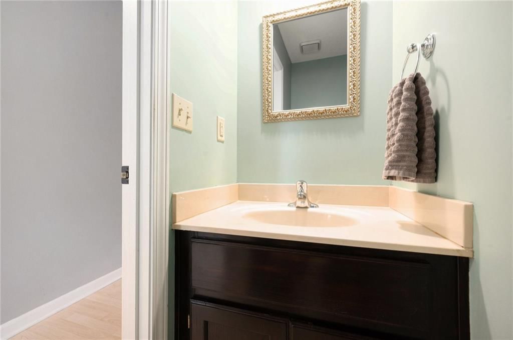 11532 W 113th Street — photo 10