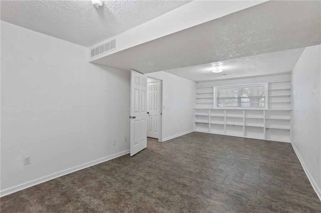 5111 NE 63rd Street — photo 29
