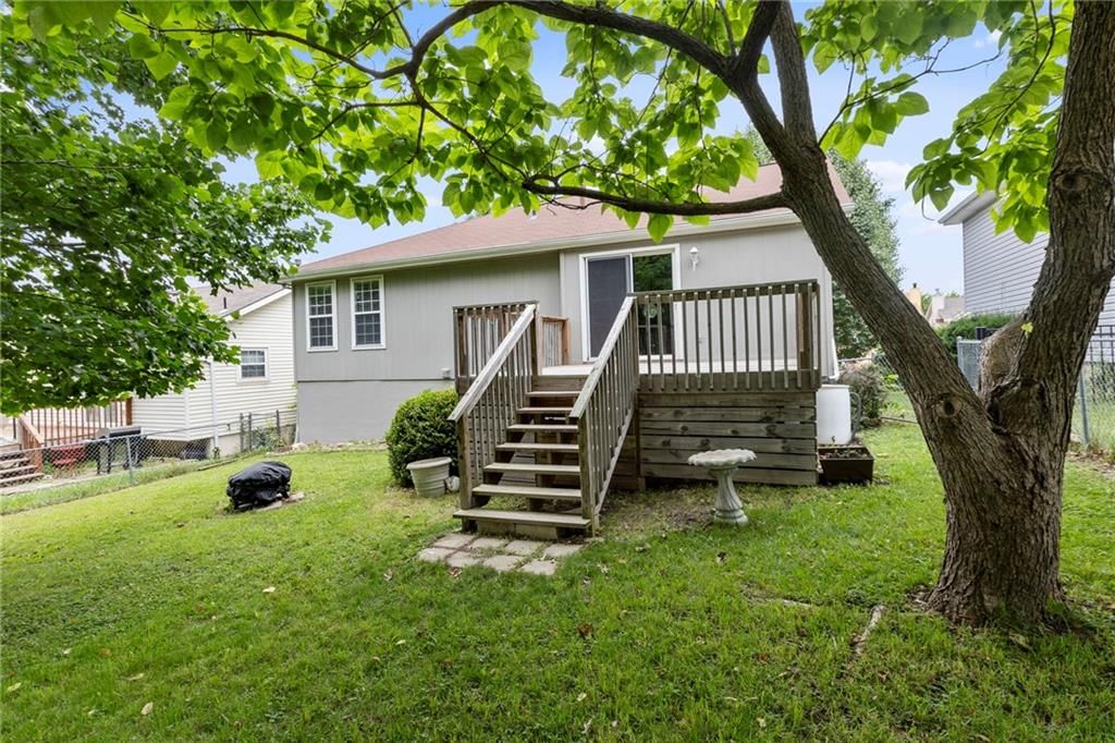 5111 NE 63rd Street — photo 36