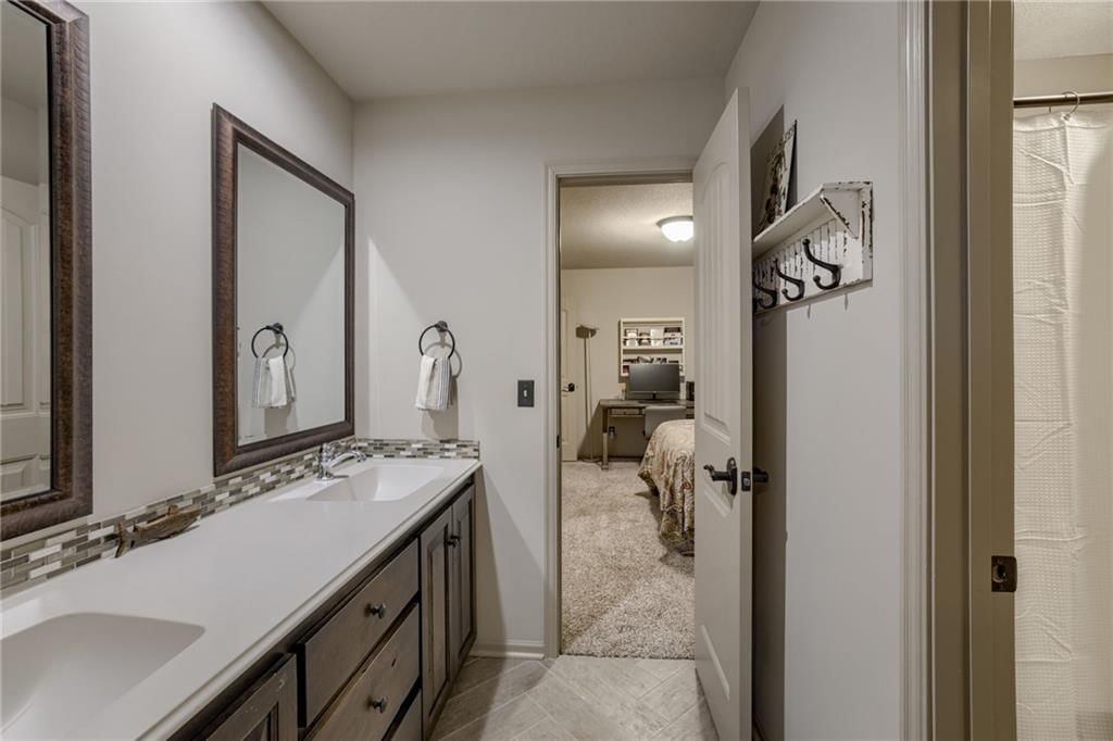 2819 NE 102nd Terrace — photo 32