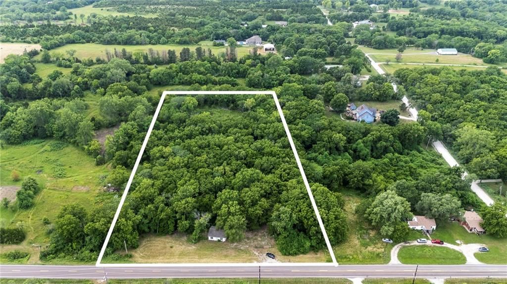 13525 N 158th Street, Bonner Springs, KS