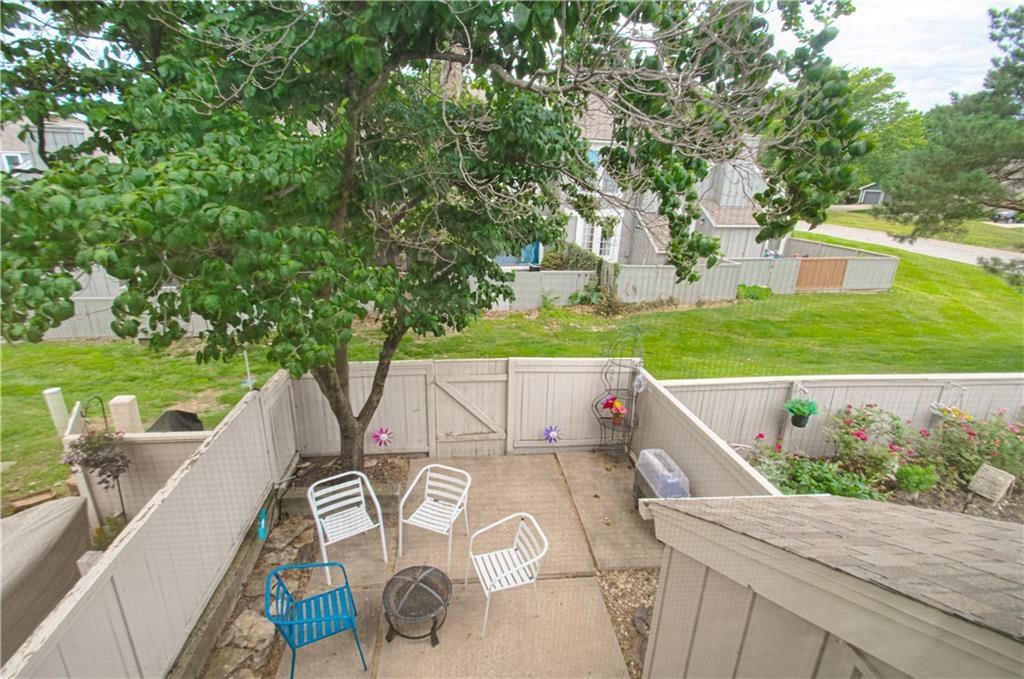 12131 W 82nd Terrace — photo 27