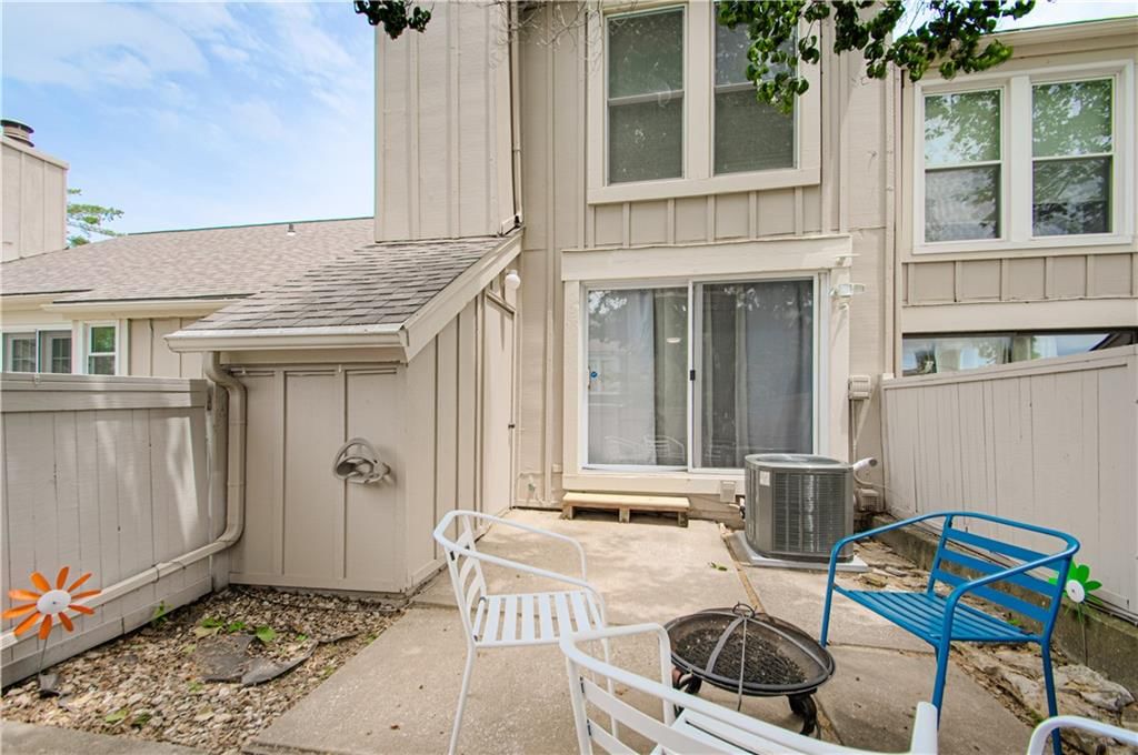 12131 W 82nd Terrace — photo 30