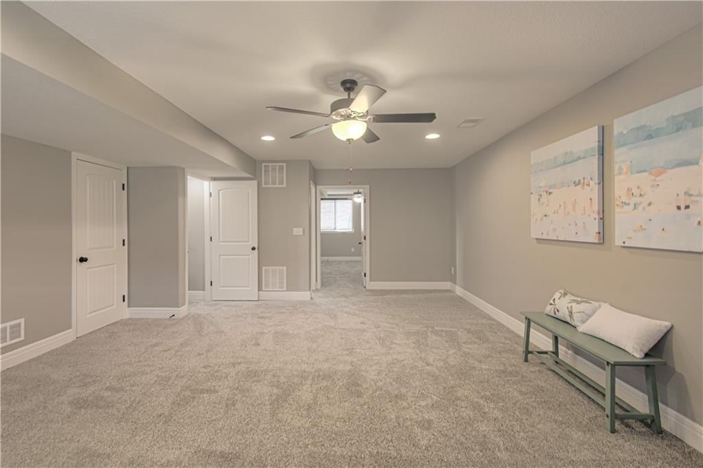 16910 Tucker Court — photo 25