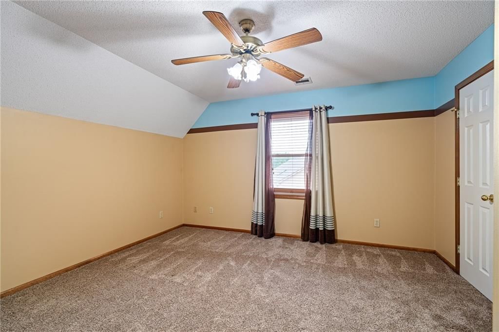 18807 E 34th Street — photo 30