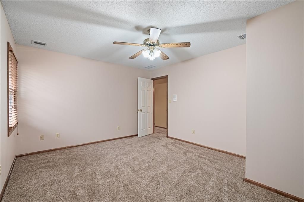 18807 E 34th Street — photo 32
