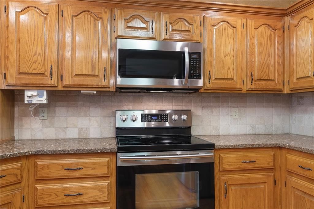 18807 E 34th Street — photo 9