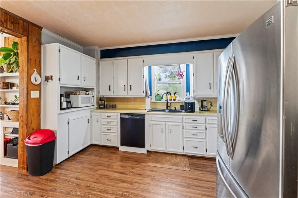 106 Washington Street — photo 16