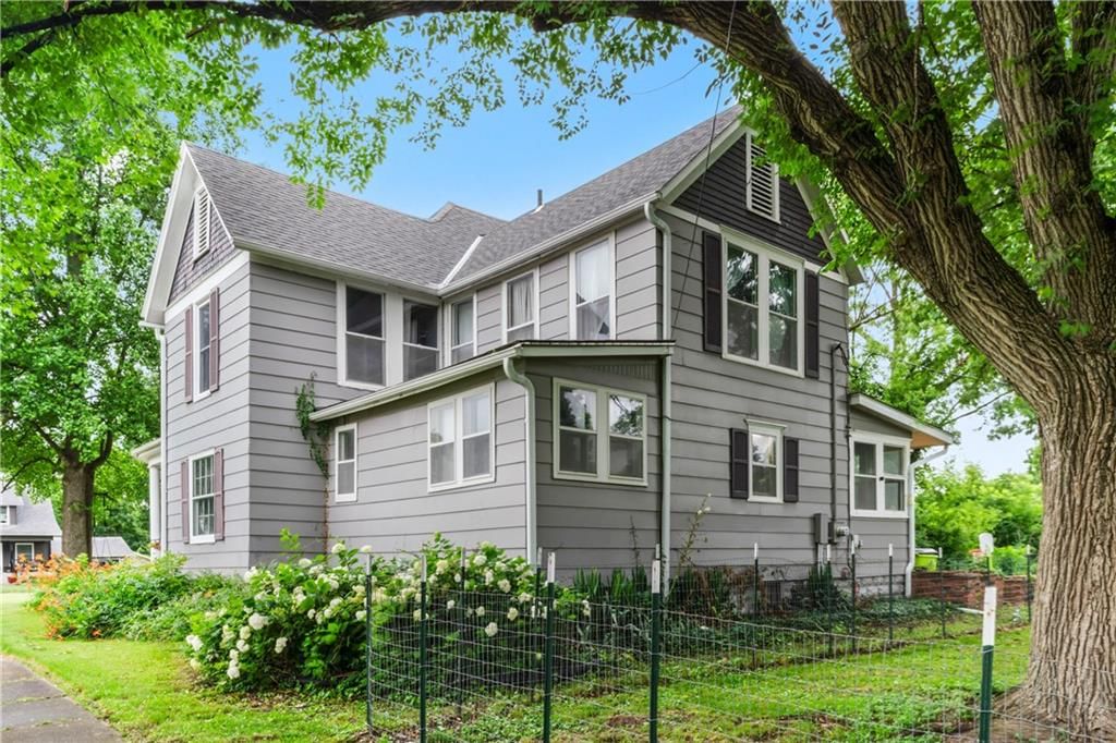 106 Washington Street — photo 45