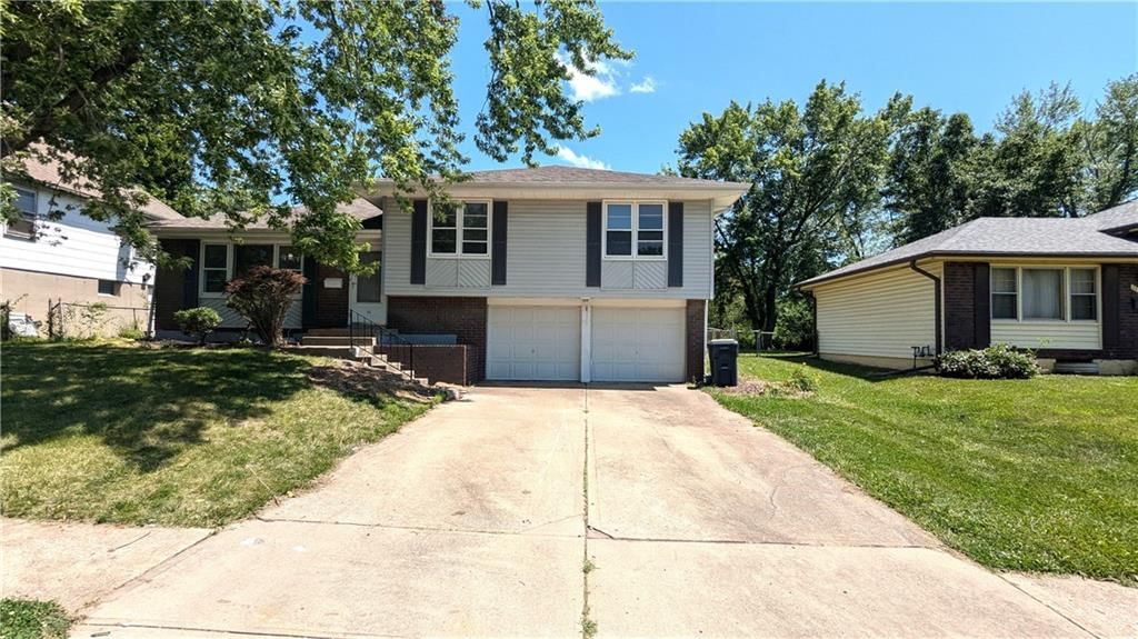 11615 Palmer Avenue — photo 2