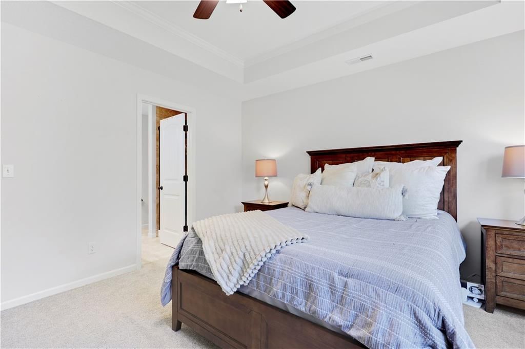 820 W 30th Street — photo 13
